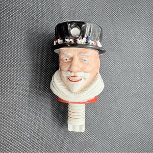 Vintage Ceramic Beefeater Gin Wade Bottle Stopper Pourer